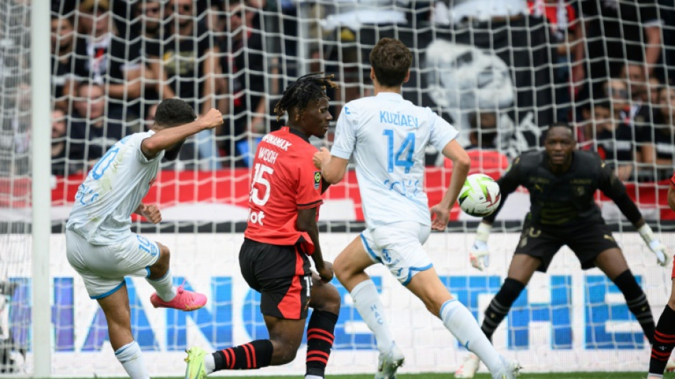 Rennes, Lille e Montpellier trope&ccedil;am e ficam longe dos l&iacute;deres no Franc&ecirc;s