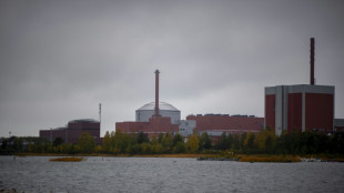 Neuer Atomreaktor in Finnland mit zwölf Jahren Verspätung ans Netz gegangen