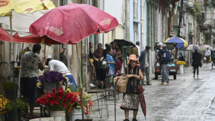 Cuba califica como "manipulaci&oacute;n pol&iacute;tica" el env&iacute;o de ayuda de EEUU