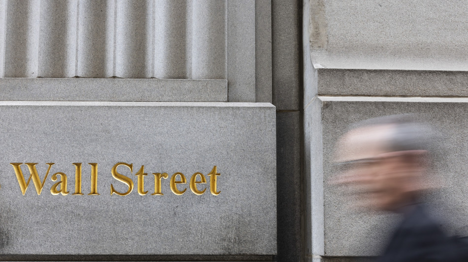 Wall Street peggiora, Dj -2,16%, Nasdaq -3,04% (2)