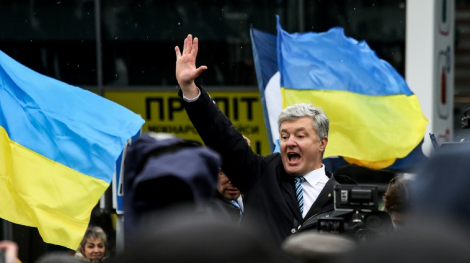 Ex-Präsident Poroschenko nach Rückkehr in der Ukraine vor Gericht