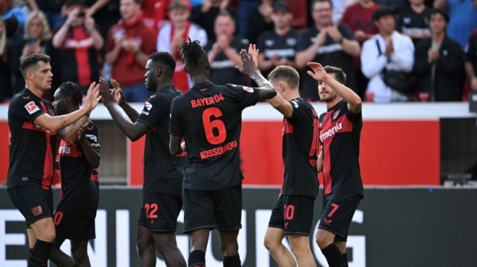 Leverkusen goleia Heidenheim mant&eacute;m disputa pela lideran&ccedil;a do Alem&atilde;o com o Bayern