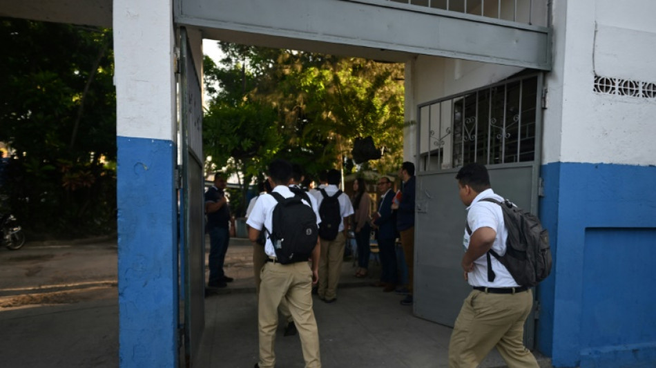 Novo c&oacute;digo de disciplina escolar entra em vigor em El Salvador