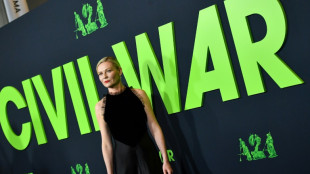 Kirsten Dunst stürmt als Kriegsreporterin an die Spitze der US-Kinocharts