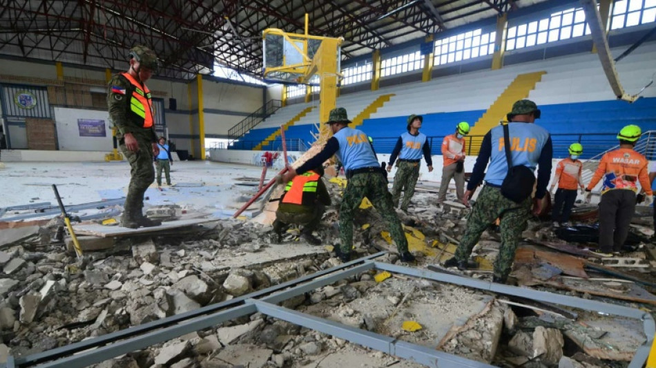 Philippines: les secours &agrave; pied d'oeuvre apr&egrave;s un violent s&eacute;isme qui a fait 26 morts