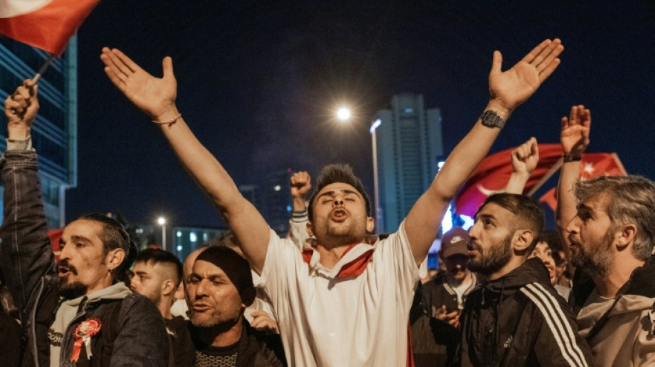 Resignados, los jóvenes anti-Erodgan piensan en irse de Turquía