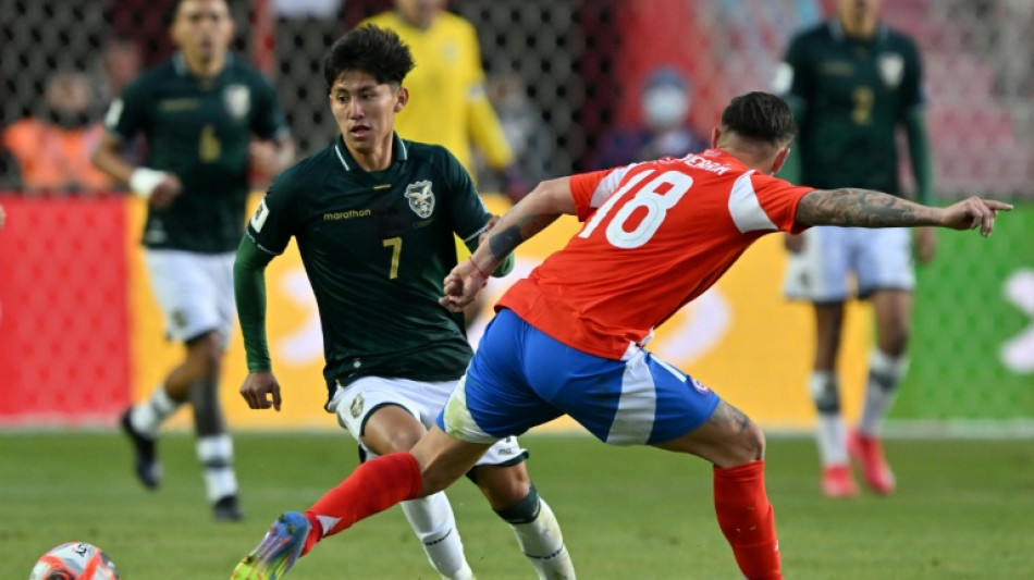 Bol&iacute;via segue viva ap&oacute;s vencer Chile (2-0), que diz adeus &agrave; Copa de 2026