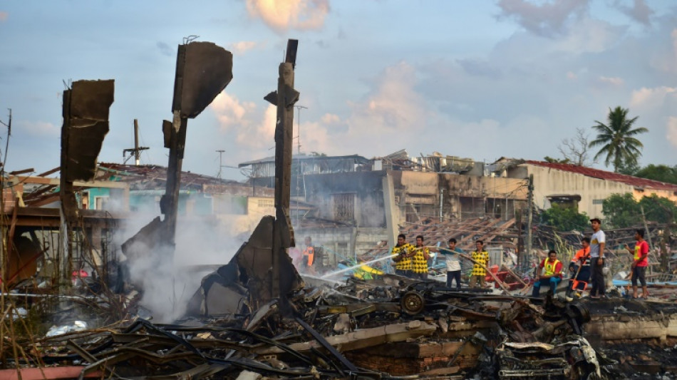 Tha&iuml;lande: neuf morts, cent bless&eacute;s dans une explosion 