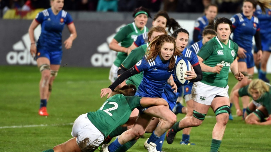 Rugby: Les Bleues veulent jouer "plus libérées" contre l'Irlande