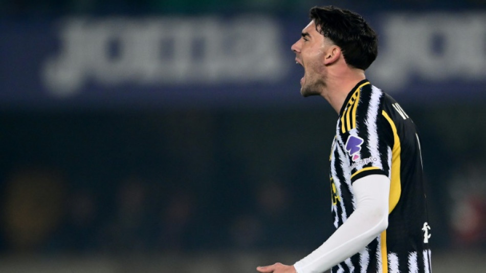 Juventus empata com Verona e fica a 9 pontos da Inter de Mil&atilde;o