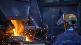 Industrieauftr&auml;ge im August eingebrochen - Dreimonatsbilanz aber noch positiv 
