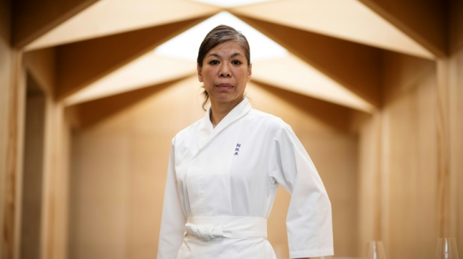 La primera chef de sushis con una estrella Michelin tiene su restaurante en Par&iacute;s