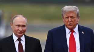 Trump, 'grandi progressi con la Russia, restate sintonizzati'