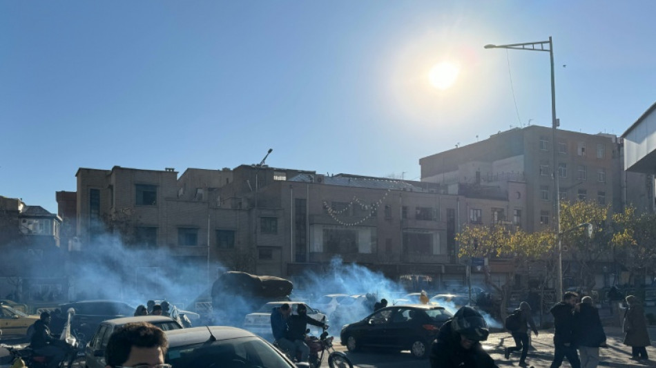 Manifestations en Iran: un membre des forces de s&eacute;curit&eacute; tu&eacute; par balles 