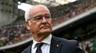 It&aacute;lia, patrim&ocirc;nio do futebol mundial, procura desesperadamente um treinador