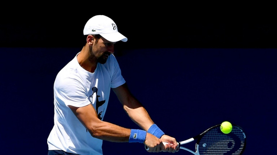 Garcia, Rublev beat heat at Australian Open ahead of Djokovic return