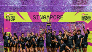 New Zealand send Olympics warning after twin wins at Singapore sevens