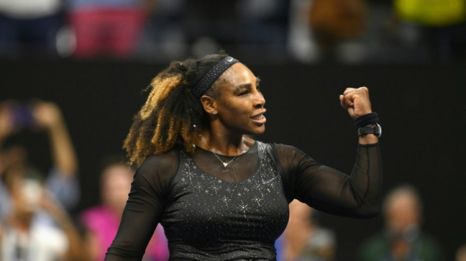 A l'US Open, Serena Williams brille aussi dans sa tenue de soir&eacute;e