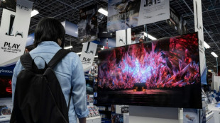 F&atilde;s celebram o lan&ccedil;amento do novo jogo Final Fantasy