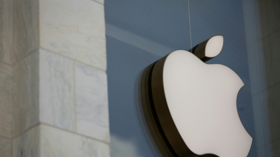 Apple lance ses iPhone 17, promesses de finesses et d'autonomie, sans r&eacute;volution IA