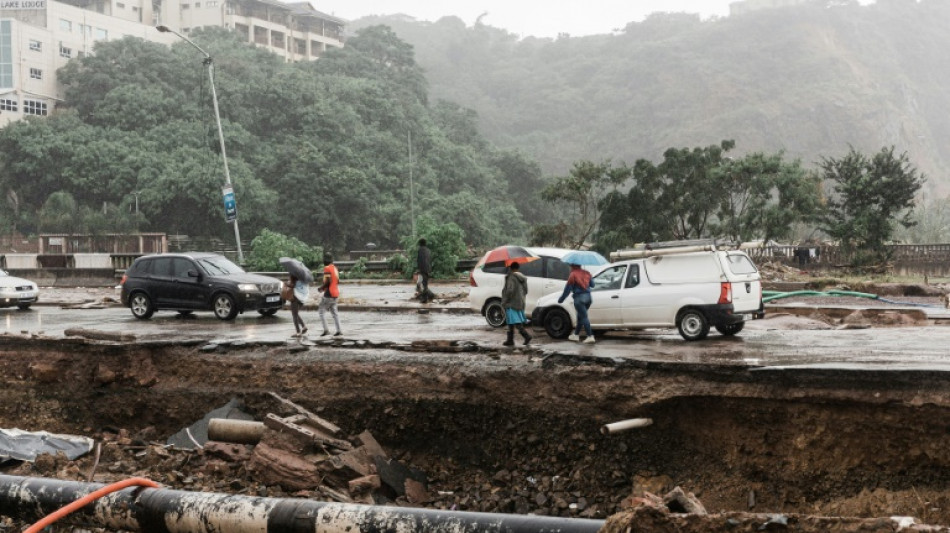 Sudáfrica evalúa los daños tras las mortíferas inundaciones