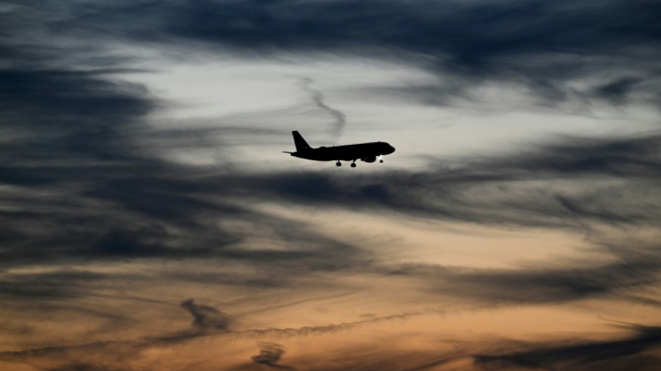 Britische Luftfahrtbeh&ouml;rde will klare Informationen zum CO-Fu&szlig;abdruck von Fl&uuml;gen