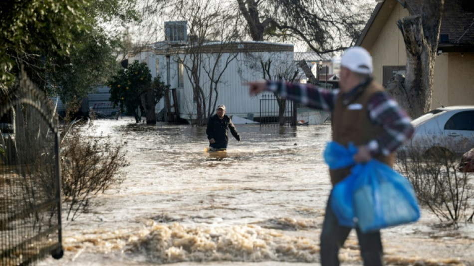 Un "d&eacute;fil&eacute; de cyclones" continue de s'abattre sur la Californie
