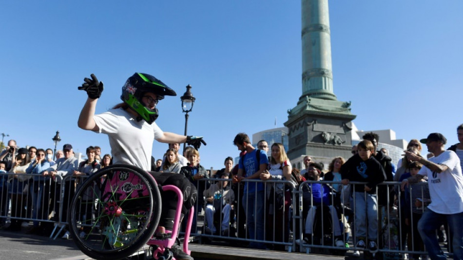 Jogos Ol&iacute;mpicos jogam luz sobre eterno problema da acessibilidade no transporte p&uacute;blico de Paris