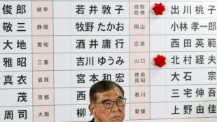 Japon: malgr&eacute; sa d&eacute;b&acirc;cle &eacute;lectorale, Ishiba s'accroche au pouvoir