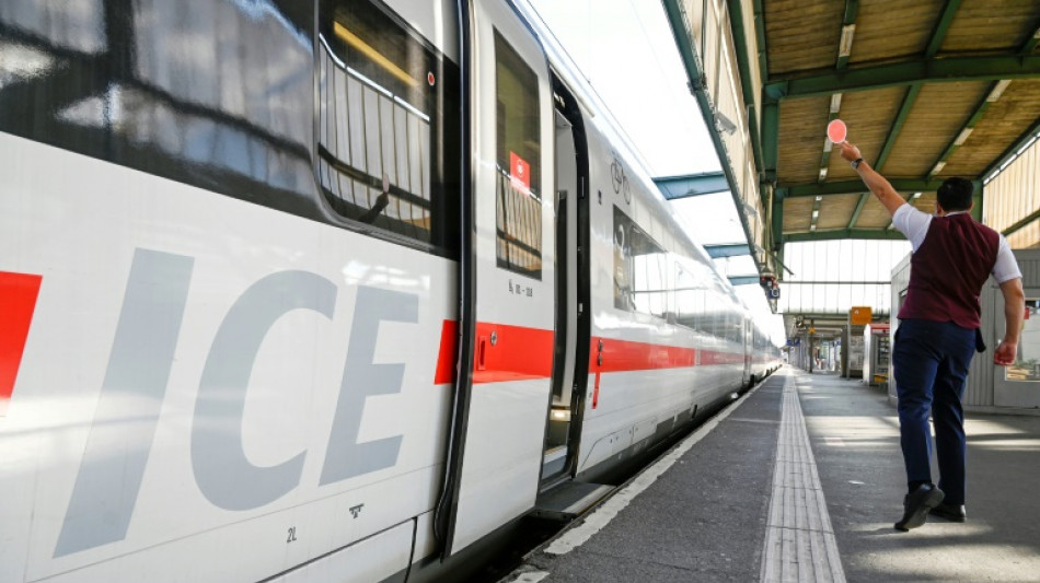 Bahn-Streiks über Pfingsten ausgeschlossen - Konzern legt neues Tarifangebot vor