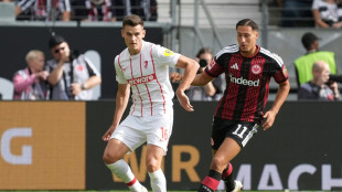 Die Nationalspieler gl&auml;nzen: Frankfurt stoppt Freiburgs Lauf