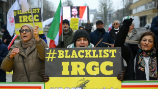 Ir&aacute;n intenta resistir ante la amenaza de EEUU y las sanciones de la UE