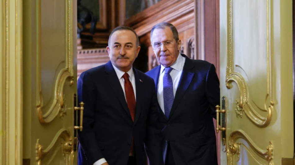 T&uuml;rkei sieht Verhandlungen zwischen Russland und Ukraine "kurz vor Einigung"