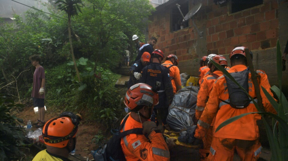 Brésil: 217 morts à Petropolis, nouveau bilan 10 jours après les pluies