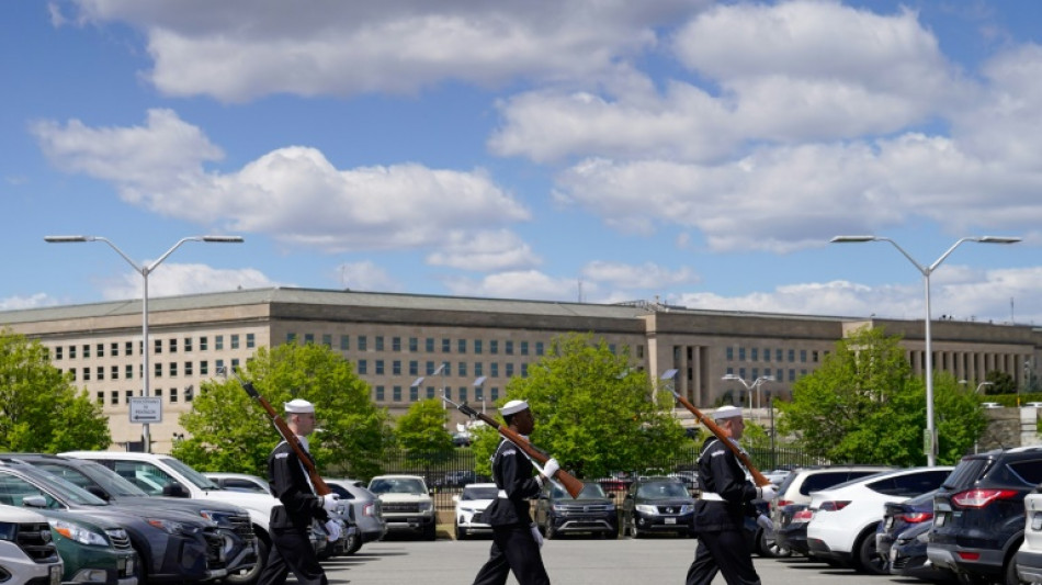 Pizza delivery monitor alerts to secret Israel attack