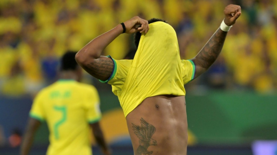 Sele&ccedil;&atilde;o se cerca de d&uacute;vidas ap&oacute;s empate em casa com a Venezuela