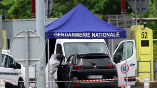 Zwei Vollzugsbeamte bei Angriff auf Gefangenentransporter in Frankreich getötet