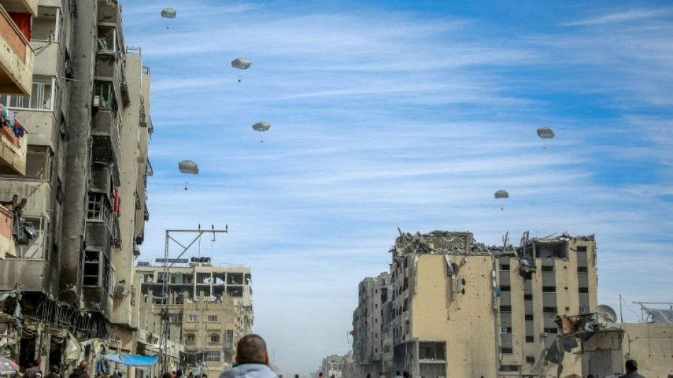 Gaza : l'aide peut tomber du ciel, mais en quantit&eacute; limit&eacute;e