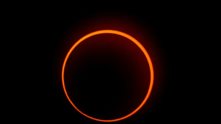 Eclipse maravilla con su "anillo de fuego" a espectadores en Am&eacute;rica