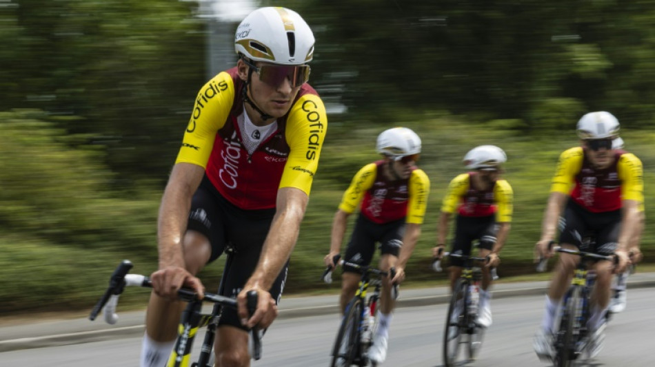Tour de France: "passage pi&eacute;geux &agrave; B&eacute;thune", en reco' avec l'&eacute;quipe Cofidis