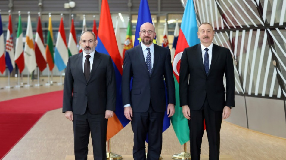 Eriwan: Armenien und Aserbaidschan bereiten Friedensgespräche vor