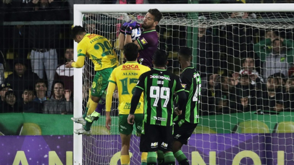 Am&eacute;rica-MG perde para o Defensa y Justicia (2-1) na Sul-Americana