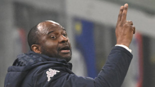 Calcio: Genoa; Vieira, con la Juve mi aspetto passi in avanti