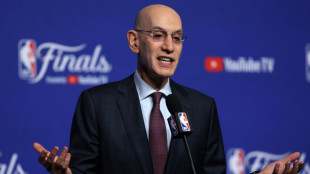 NBA avalia aumentar n&uacute;mero de equipes, afirma comiss&aacute;rio