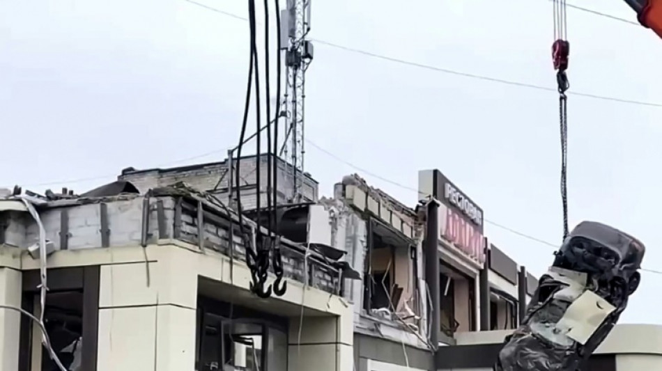 Au moins 28 morts dans un bombardement dans l'est de l'Ukraine occup&eacute;, selon Moscou