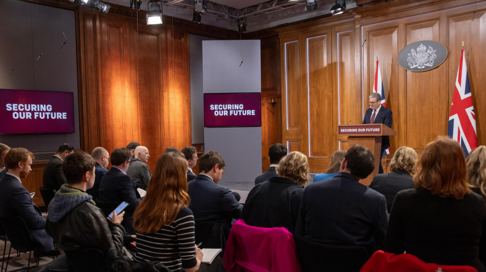 Londra, pi&ugrave; di 30 Paesi per coalizione dei volenterosi