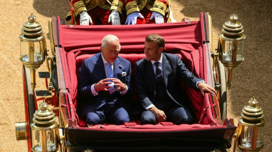 Macron pede refor&ccedil;o dos la&ccedil;os com Reino Unido em discurso no Parlamento brit&acirc;nico