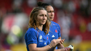 Mondial de rugby: pour les Bleues, une demie pleine mais un verre &agrave; moiti&eacute; vide