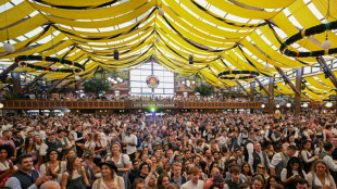M&uuml;nchner Oktoberfest mit traditionellem Fassanstich begonnen