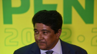 Fifa e Conmebol n&atilde;o v&atilde;o tolerar interfer&ecirc;ncia externa na CBF (fonte da Conmebol)